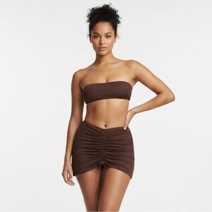 NWT Skims Signature Swim Ruched Mini Skirt in the color Cocoa Size 3X Summer